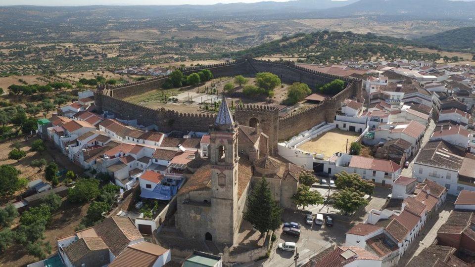 Casa Corredera Villa Cumbres Mayores Eksteriør bilde